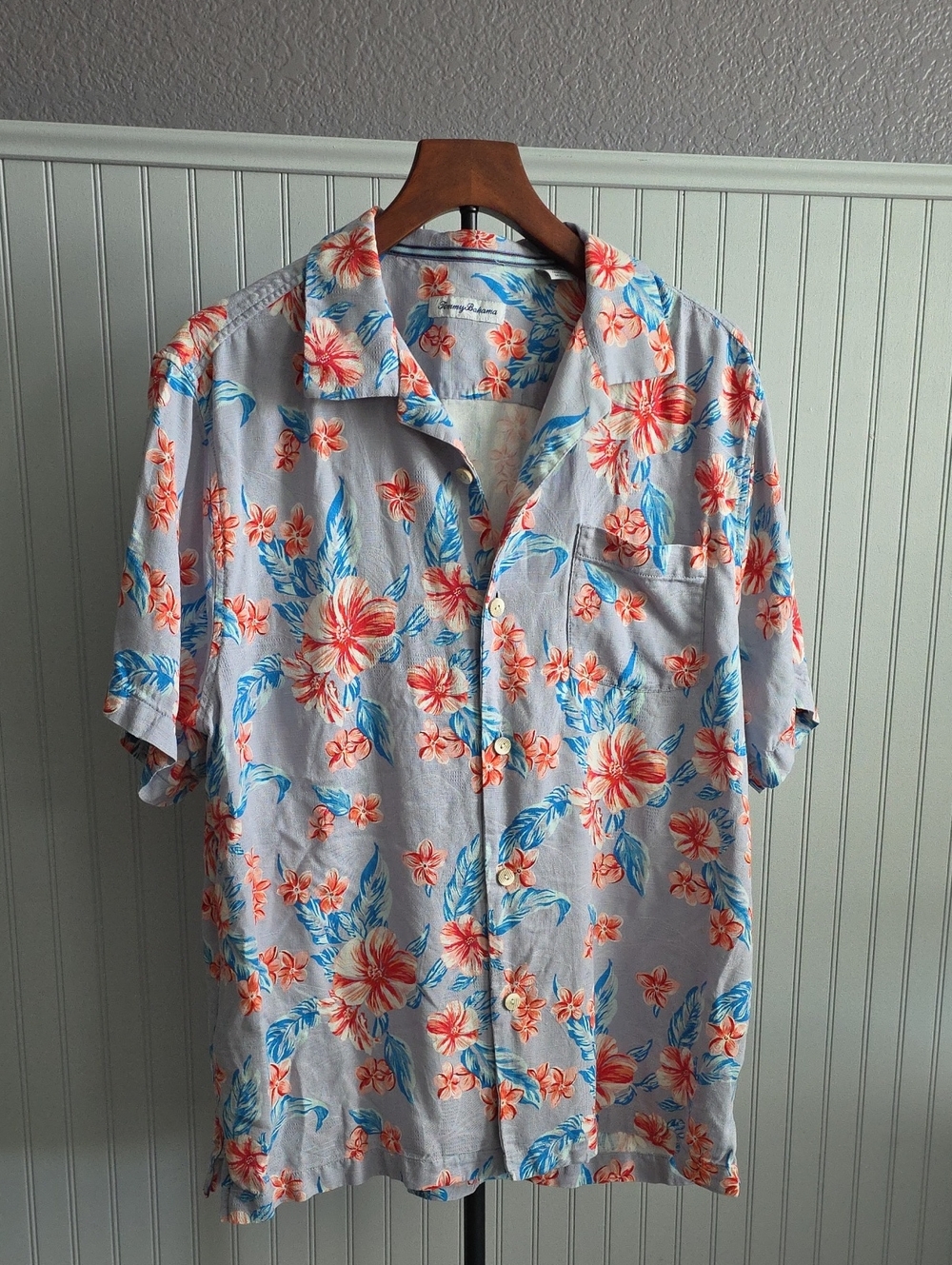 Tommy Bahama Light Blue Short-Sleeve Floral Button-Down